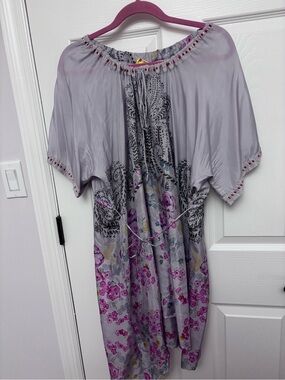 Johnny Was gray Floral tunic with Pink Accents Silk